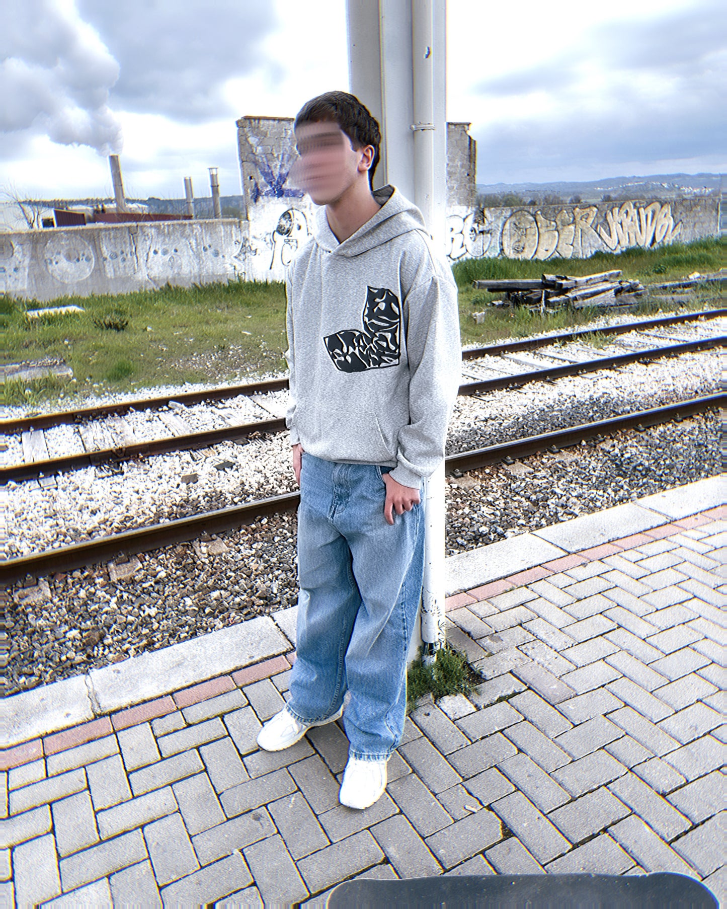HEDENS Grey heart Hoodie - regular fit